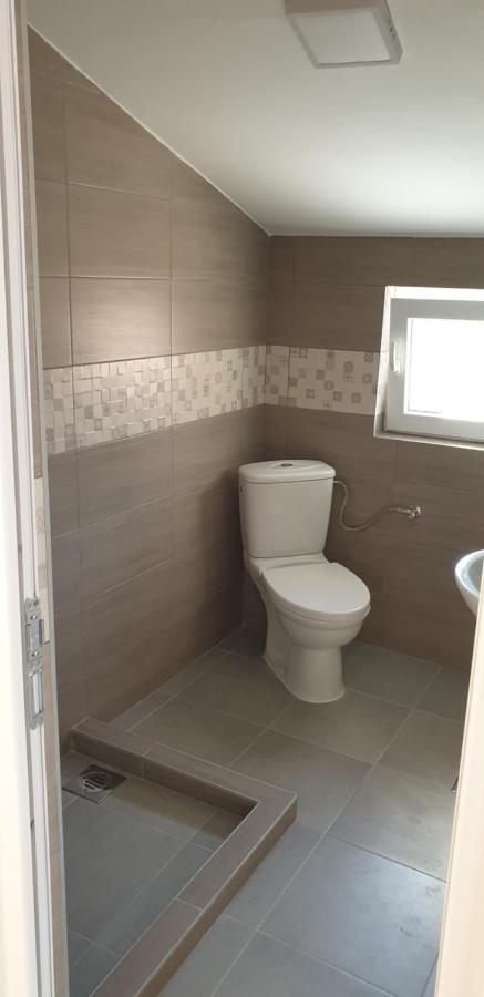 Apartments Scorpio โกตอร์ ภายนอก รูปภาพ