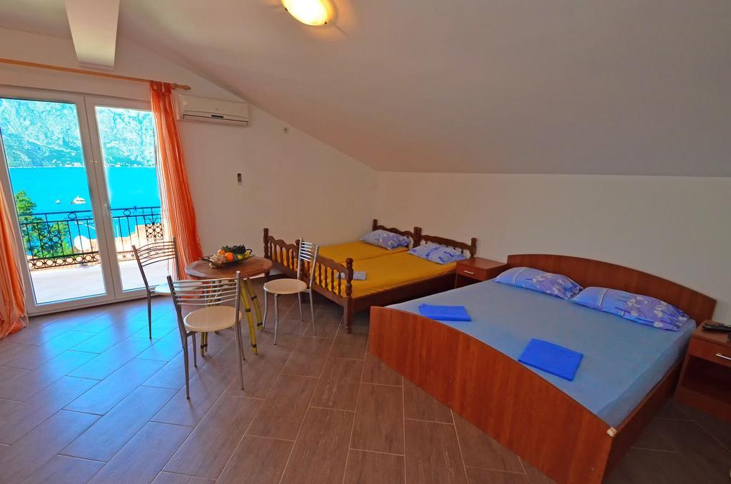 Apartments Scorpio โกตอร์ ห้อง รูปภาพ